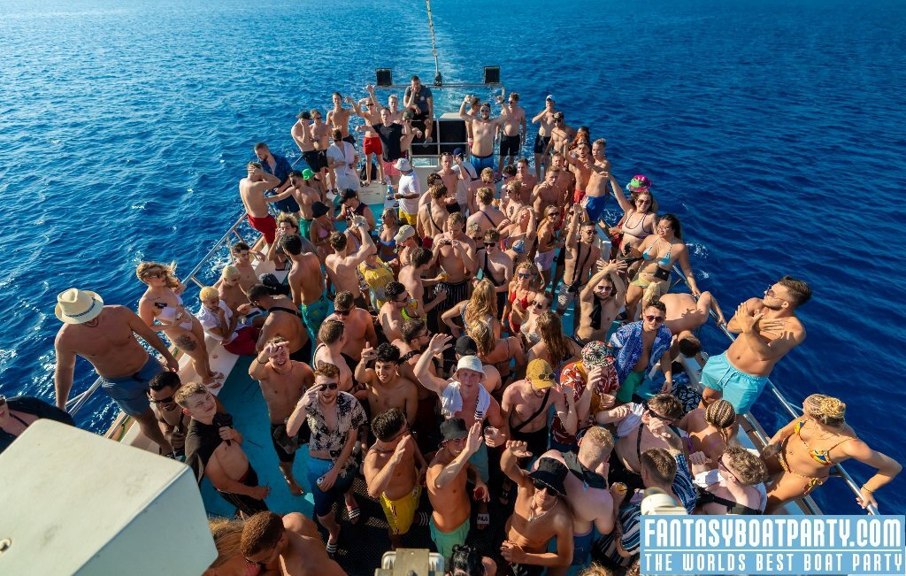 Fantasy Boat Party